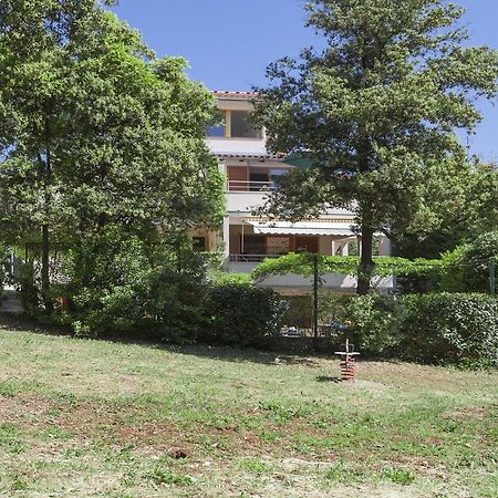רוביני Apartments Kump מראה חיצוני תמונה