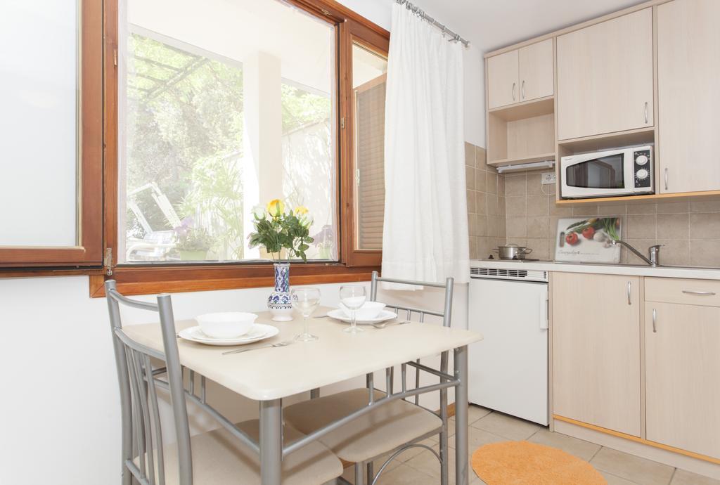 רוביני Apartments Kump מראה חיצוני תמונה