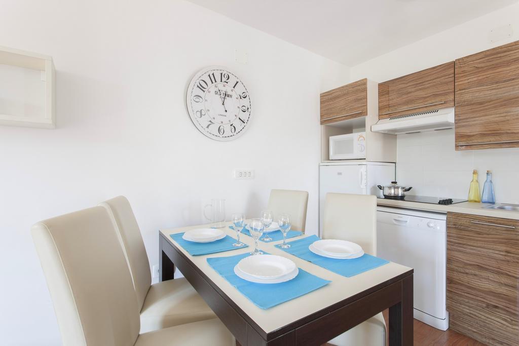 רוביני Apartments Kump מראה חיצוני תמונה