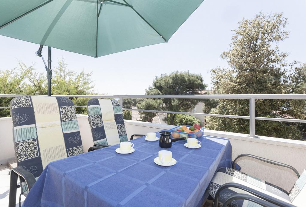 רוביני Apartments Kump מראה חיצוני תמונה